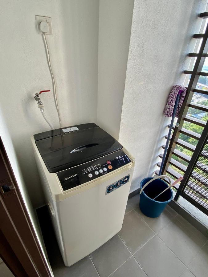 קאג'אנג Landmark Residence 2, Studio For 2 Pax, High Floor, Nice View, Free Parking, Budget Stay מראה חיצוני תמונה